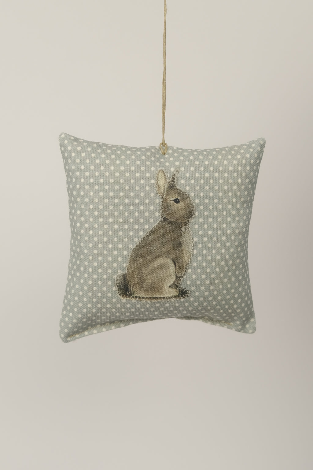 Nicio - mini cuscino al cirmolo