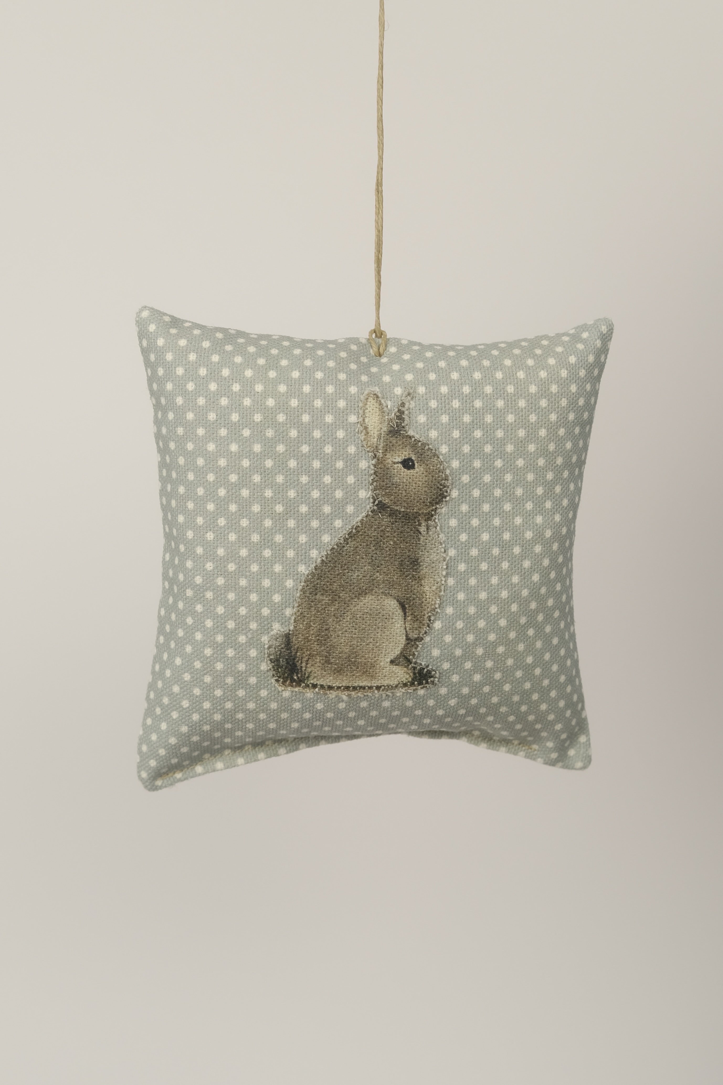 Nicio - mini cuscino al cirmolo