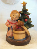ANRI Sarah Kay - Christmas puppy 16 cm