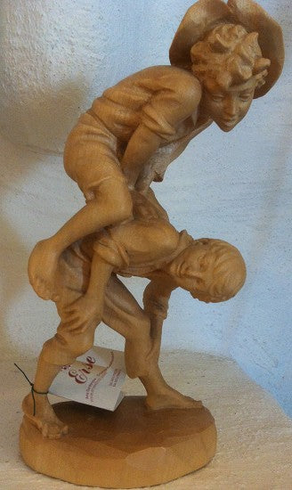 ANRI Bambini che giocano