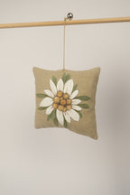 Stella delle Dolomiti - cuscino con trucioli di cirmolo dipinto a mano