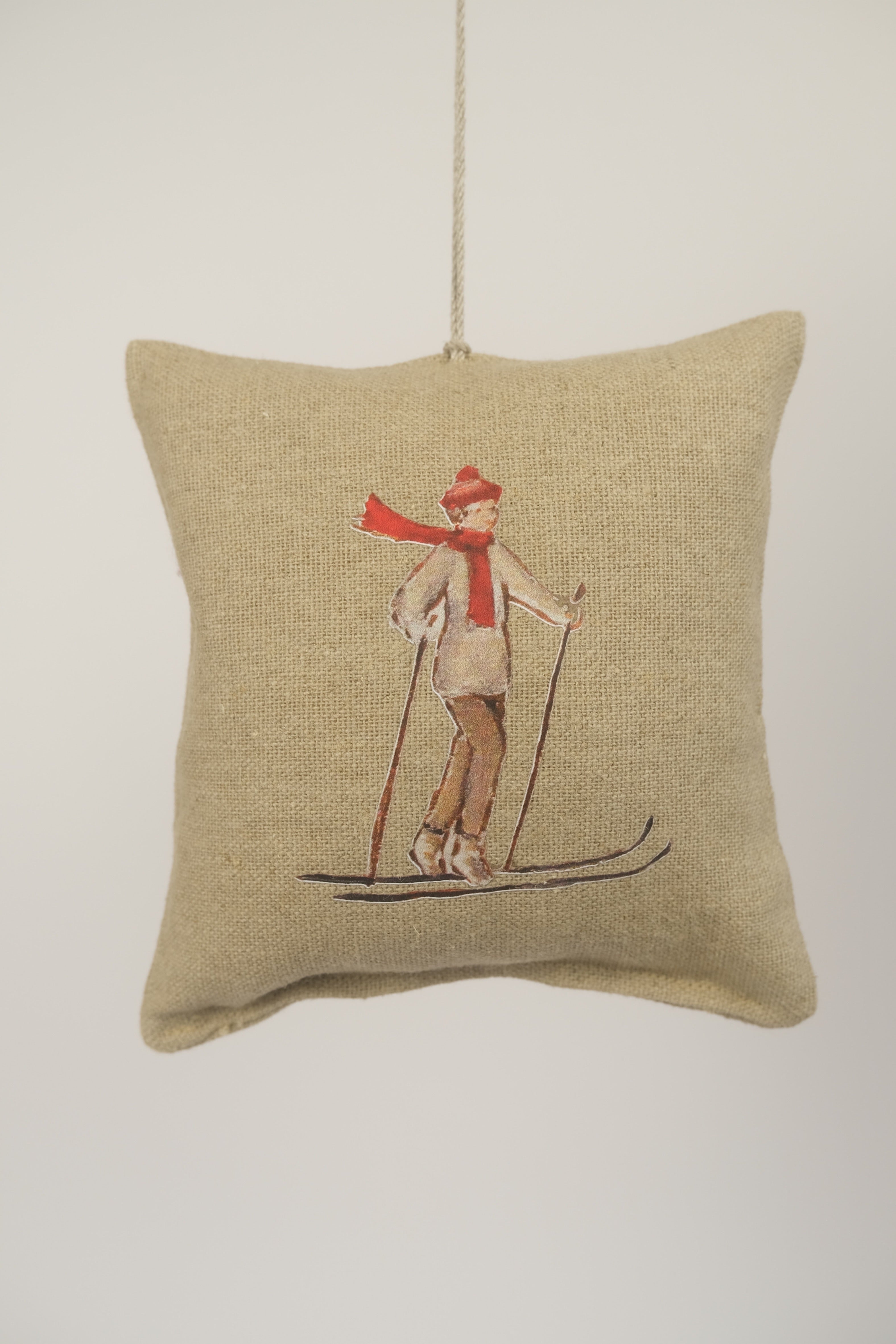 Cuscinetto con stampa alpina imbottito di trucioli di legno di cirmolo