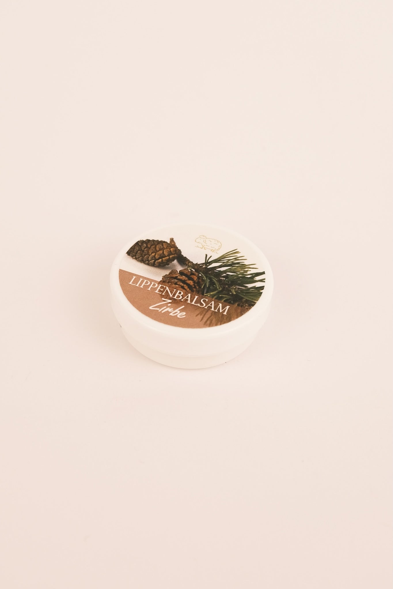 Lippenbalsam aus Zirbenholz