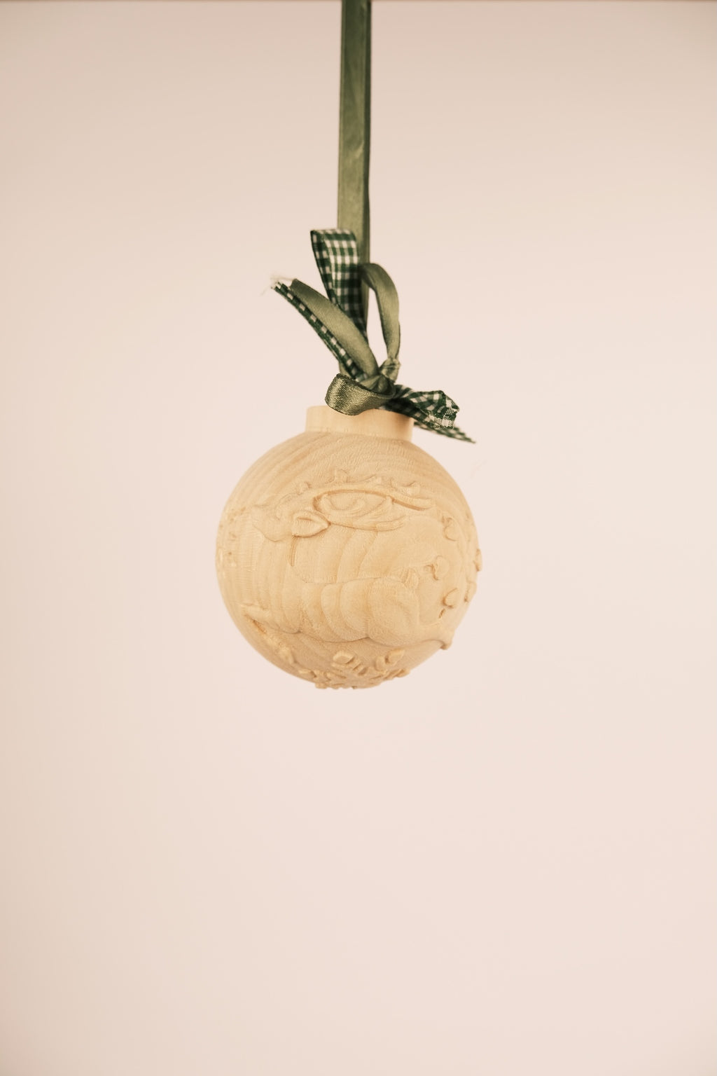Sfera in legno cervi ballerini
