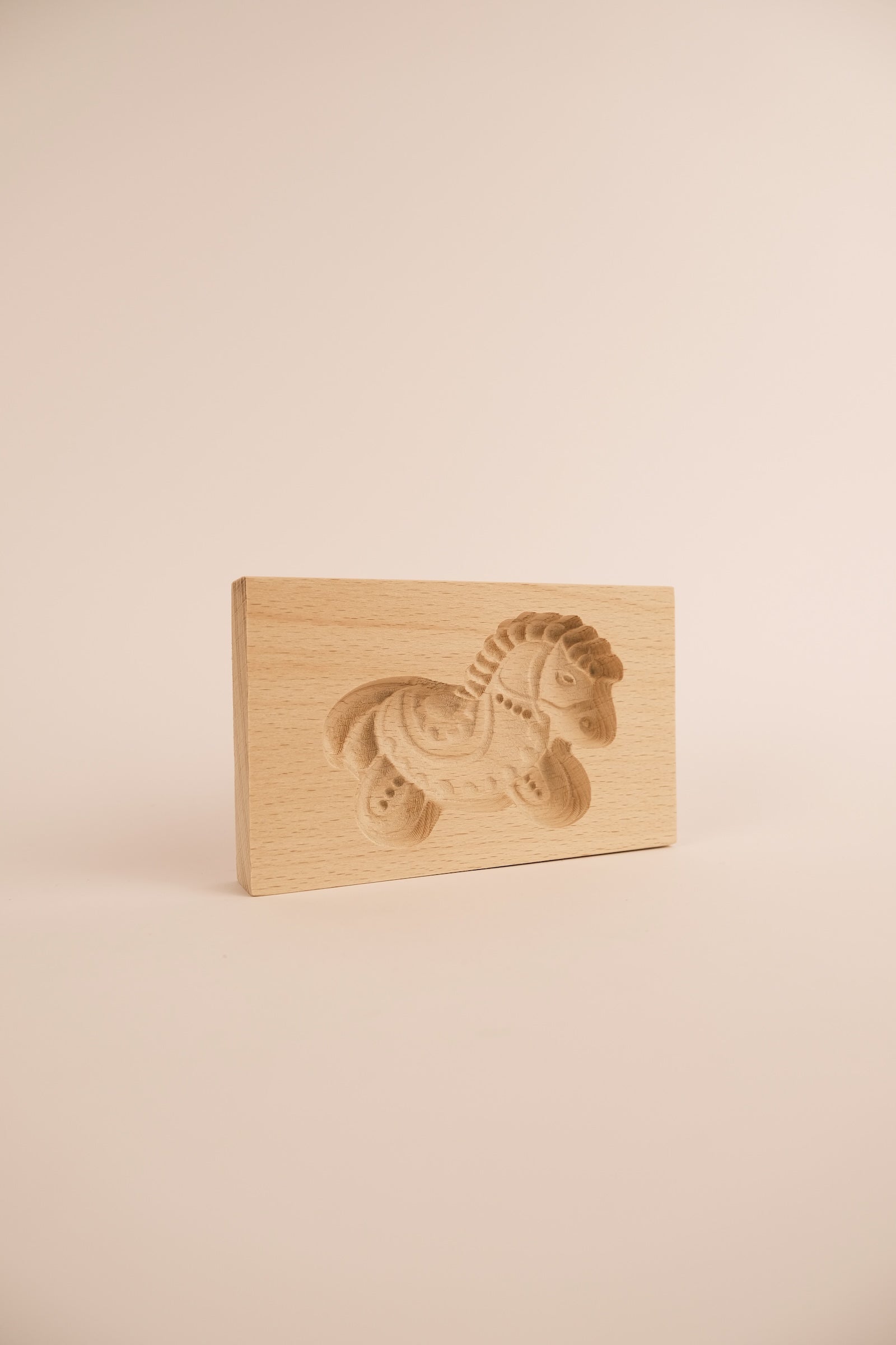 Stampo per biscotti in legno naturale