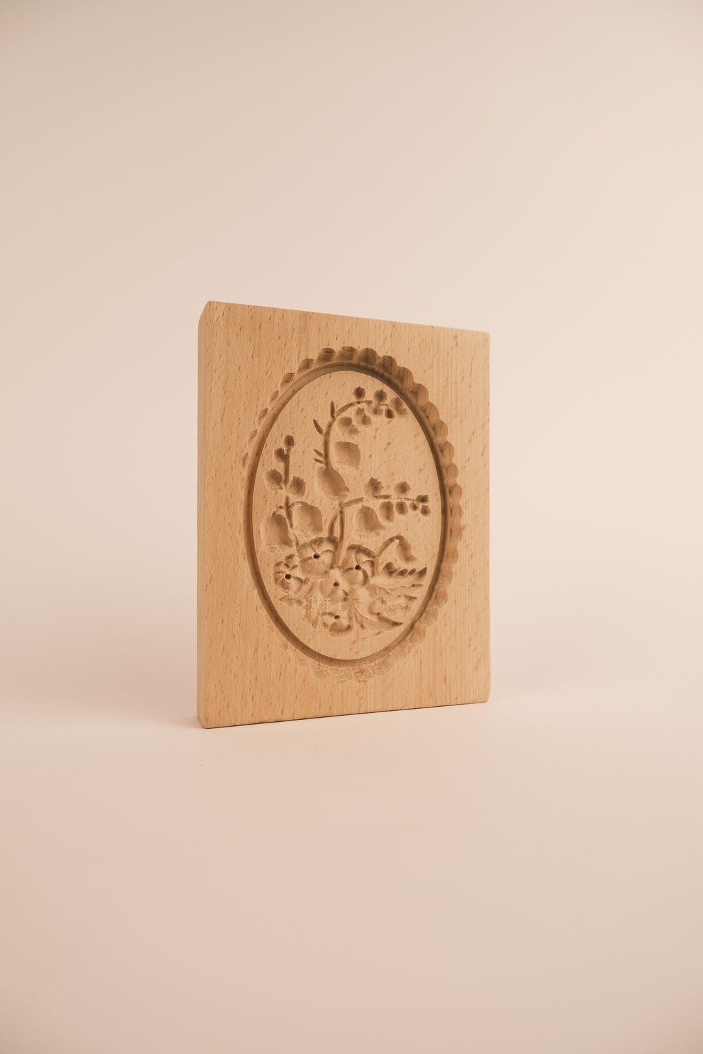 Stampo per biscotti in legno naturale