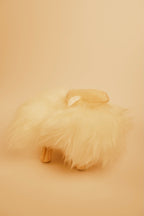 Pecorella in legno di pino con pelliccia di agnello